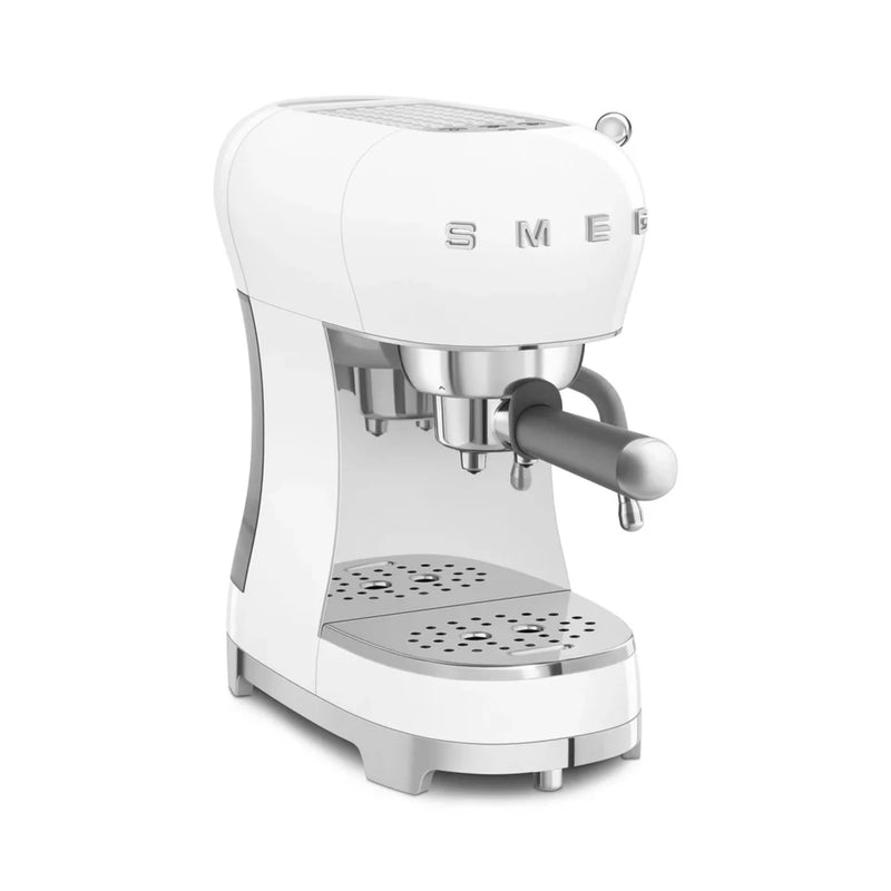 SMEG ECF02 Espresso Machine