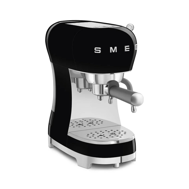 SMEG ECF02 Espresso Machine