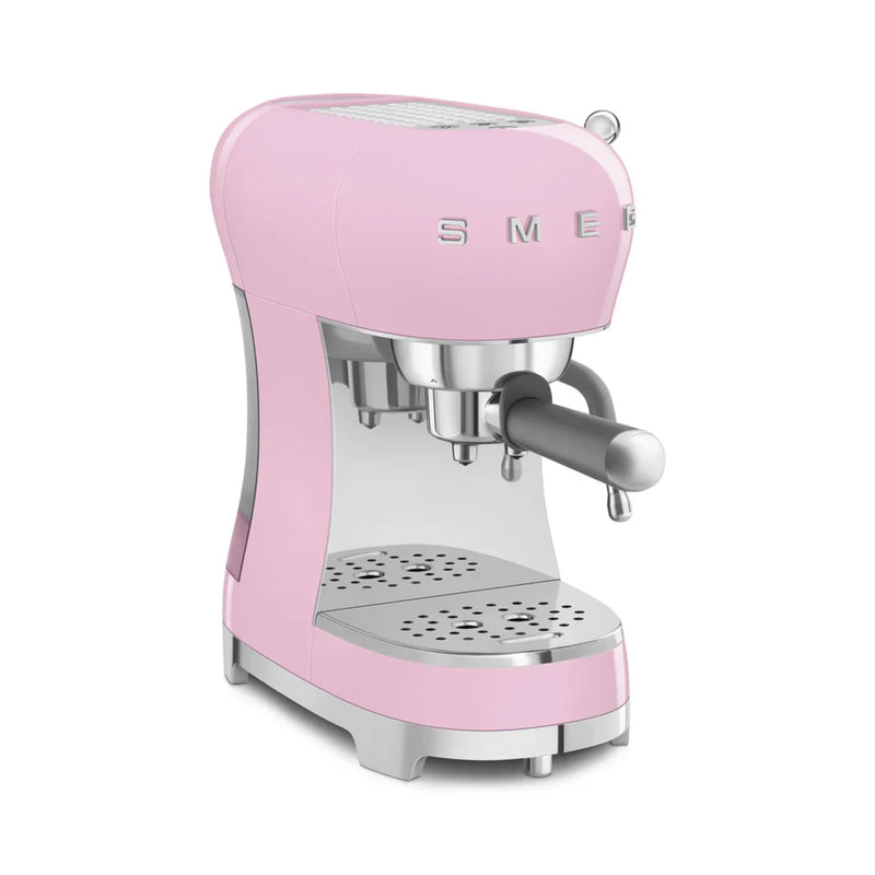 SMEG ECF02 Espresso Machine